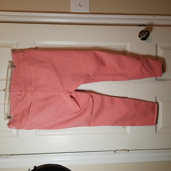 Torrid womens salmon color jeans - Picture 3 of 9
